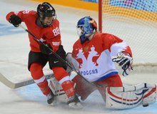 Женская сборная России по хоккею уступила в четвертьфинале