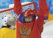 Женская сборная по хоккею одержала победу над шведками